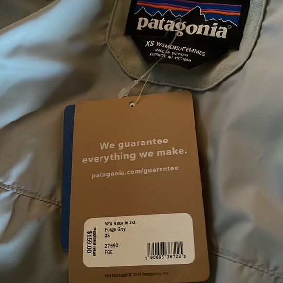 Patagonia puffer jacket - Picture 5 of 10